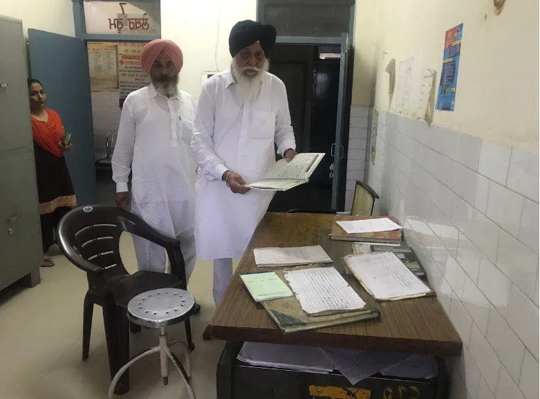 ਵਾਈਸ ਚੇਅਰਮੈਨ ਮੰਡਵਾਲਾ ਵੱਲੋਂ ਗੁਰੂਹਰਸਹਾਏ ਹਸਪਤਾਲ ਦੀ ਅਚਨਚੇਤ ਚੈਂਕਿੰਗ