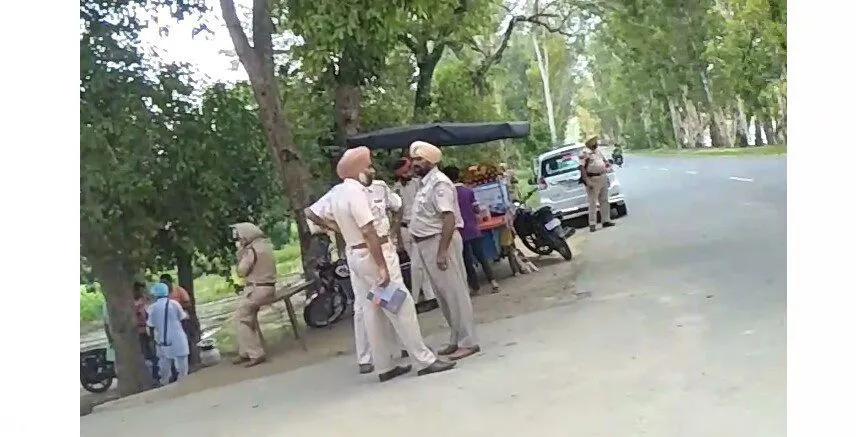 ਲੁਟੇਰੇ ਬੈਂਕ ਮੁਲਾਜ਼ਮਾਂ ਤੋਂ ਨਗਦੀ ਤੇ ਬੈਂਕ ਦੀਆਂ ਚਾਬੀਆਂ ਖੋਹ ਕੇ ਫਰਾਰ