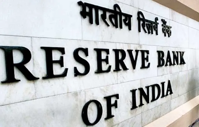 ਸਸਤਾ ਹੋਵੇਗਾ ਕਰਜ਼ਾ,RBI ਨੇ ਘਟਾਈਆਂ ਵਿਆਜ਼ ਦਰਾਂ