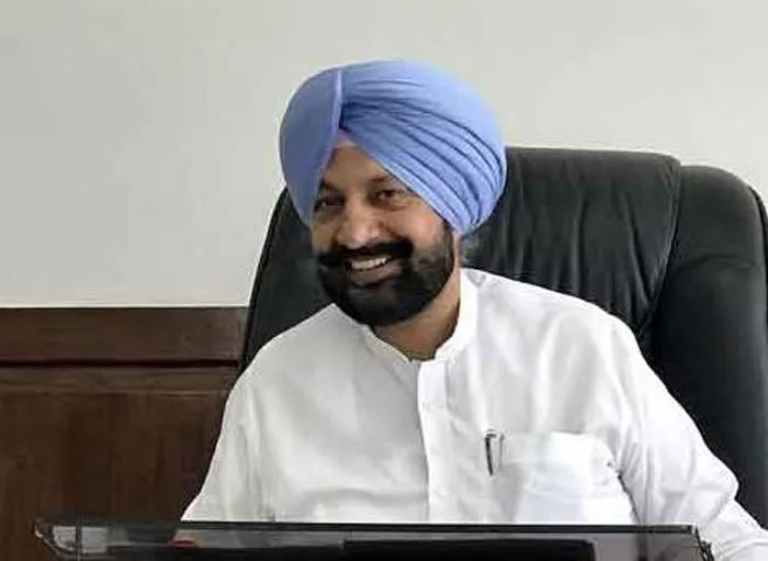 ਸਰਕਾਰ ਸੂਬੇ ਦੇ ਲੋਕਾਂ ਨੂੰ ਚੰਗੀਆਂ ਸਿਹਤ ਸੇਵਾਵਾਂ ਦੇਣ ਲਈ ਵਚਨਬੱਧ: ਬਲਬੀਰ ਸਿੰਘ ਸਿੱਧੂ