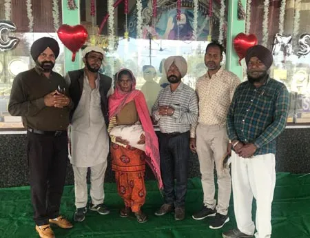 ਕਰੀਬ ਇੱਕ ਮਹੀਨੇ ਤੋਂ ਗੁੰਮ ਹੋਈ ਔਰਤ ਨੂੰ ਪਰਿਵਾਰ ਨਾਲ ਮਿਲਾਇਆ