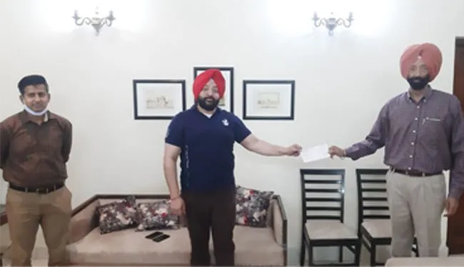 ਵਿਧਾਇਕ ਇੰਦਰਬੀਰ ਸਿੰਘ ਬੁਲਾਰੀਆ ਨੇ ਦਿੱਤੀ 10 ਲੱਖ ਰੁਪਏ ਦੀ ਸਹਾਇਤਾ