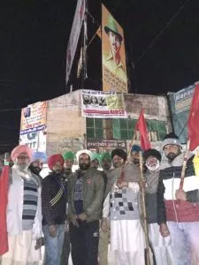 ਕਿਸਾਨ ਅੰਦੋਲਨ : ਤੰਬੂਆਂ ਅਤੇ ਟਰਾਲੀਆਂ ’ਚ ਬੋਲਦਾ ਹੈ ਸ਼ਹੀਦ ਭਗਤ ਸਿੰਘ