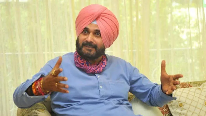 ਕਾਂਗਰਸ ਲਈ ਫਿਰ ਬਣੇ ਮੁਸੀਬਤ ਸਿੱਧੂ,  ਚੰਡੀਗੜ੍ਹ ਵਿੱਚ ਪ੍ਰੈਸ ਕਾਨਫਰੰਸ ਦੌਰਾਨ ਕੱਢੀ ਗਾਲ਼