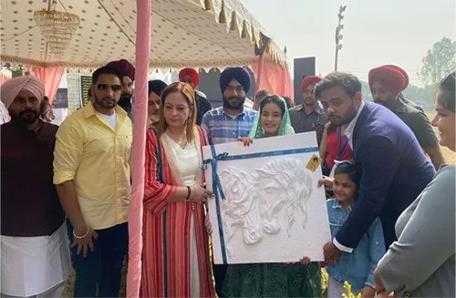 ਚੰਡੀਗੜ੍ਹ ਹੋਰਸ ਸ਼ੋਅ ਵਿੱਚ ਮੁੱਖ ਮੰਤਰੀ ਭਗਵੰਤ ਮਾਨ ਦੀ ਪਤਨੀ ਡਾ.ਗੁਰਪ੍ਰੀਤ ਕੌਰ ਨੇ ਮੁੱਖ ਮਹਿਮਾਨ ਵਜੋਂ ਕੀਤੀ ਸ਼ਿਰਕਤ