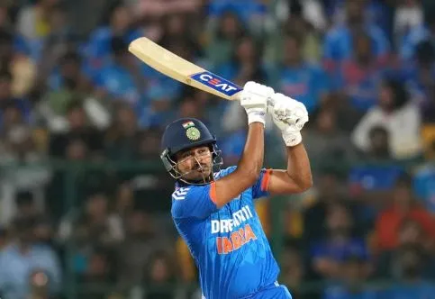 IND Vs AUS : ਅਈਅਰ ਦਾ ਅਰਧ ਸੈਂਕੜਾ, ਭਾਰਤ ਨੇ ਆਸਟ੍ਰੇਲੀਆ ਨੂੰ ਦਿੱਤਾ 161 ਦੌੜਾਂ ਦਾ ਟੀਚਾ