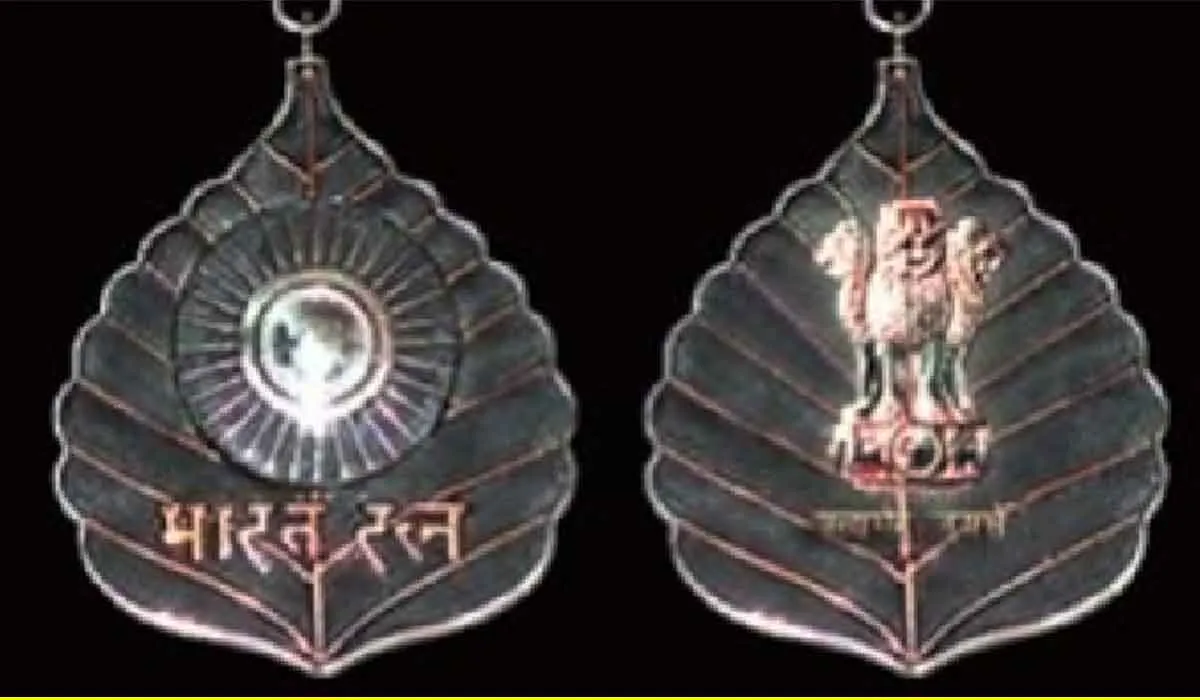ਆਓ ਜਾਣੀਏ, ਸਰਵਉੱਚ ਨਾਗਰਿਕ ਪੁਰਸਕਾਰ ਭਾਰਤ ਰਤਨ ਕੀ ਹੈ ਤੇ ਕਿਸ ਨੂੰ ਮਿਲਦਾ ਹੈ ਇਹ ਪੁਰਸਕਾਰ