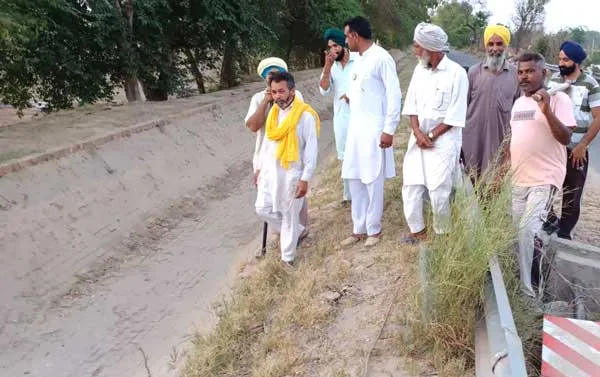 ਰਜਵਾਹਿਆਂ ’ਚ ਨਹਿਰੀ ਪਾਣੀ ਦੀ ਕਮੀ ਕਾਰਨ ਕਿਸਾਨਾਂ ਨੇ ਸਰਕਾਰ ਨੂੰ ਦਿੱਤੀ ਚਿਤਾਵਨੀ