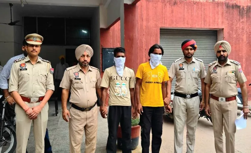 Sunam Police: ਸੁਨਾਮ ਪੁਲਿਸ ਵੱਲੋਂ ਮੋਬਾਇਲ ਫੋਨ ਖੋਹ ਕਰਨ ਵਾਲੇ ਗਿਰੋਹ ਦੇ ਦੋ ਮੈਂਬਰ ਗ੍ਰਿਫ਼ਤਾਰ