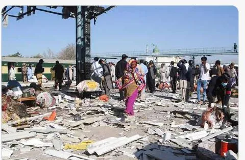 Pakistan Bomb Blast: ਰੇਲਵੇ ਸਟੇਸ਼ਨ ‘ਤੇ ਵੱਡਾ ਧਮਾਕਾ, ਹੁਣ ਤੱਕ 24 ਮੌਤਾਂ