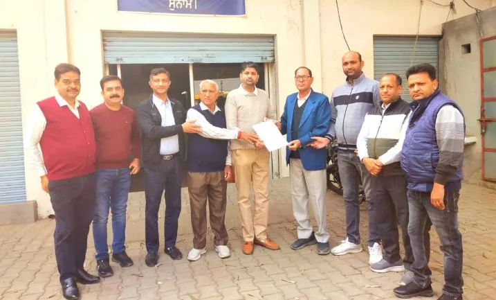 Sunam News: ਪੰਜਾਬ ਸਰਕਾਰ ਵੱਲੋਂ ਪ੍ਰੋਫੈਸ਼ਨਲ ਟੈਕਸ ਦਾ ਕਾਨੂੰਨ ਵਪਾਰੀ ਵਰਗ ਦੇ ਹਿੱਤ ਵਿੱਚ ਨਹੀਂ : ਗੁੱਜਰਾਂ