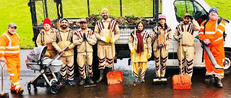 London News: ਲੰਦਨ ’ਚ ਸਾਧ-ਸੰਗਤ ਨੇ ਚਲਾਇਆ ਸਫਾਈ ਅਭਿਆਨ