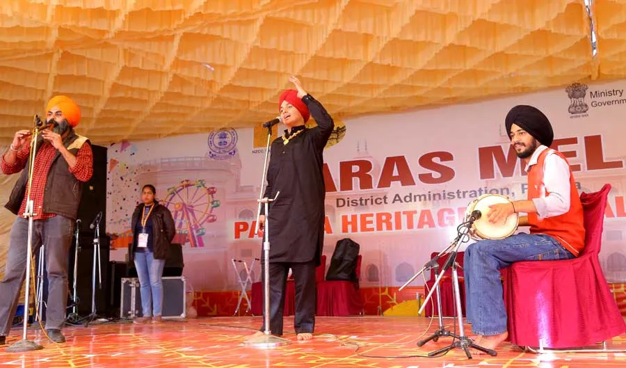 Saras Mela Patiala: ਸ਼ੀਸ਼ ਮਹਿਲ ਦੇ ਵਿਹੜੇ ਲੋਕ ਗੀਤ ਅਤੇ ਲੋਕ ਕਲਾਵਾਂ ਦੀ ਲੱਗੀ ਛਹਿਬਰ