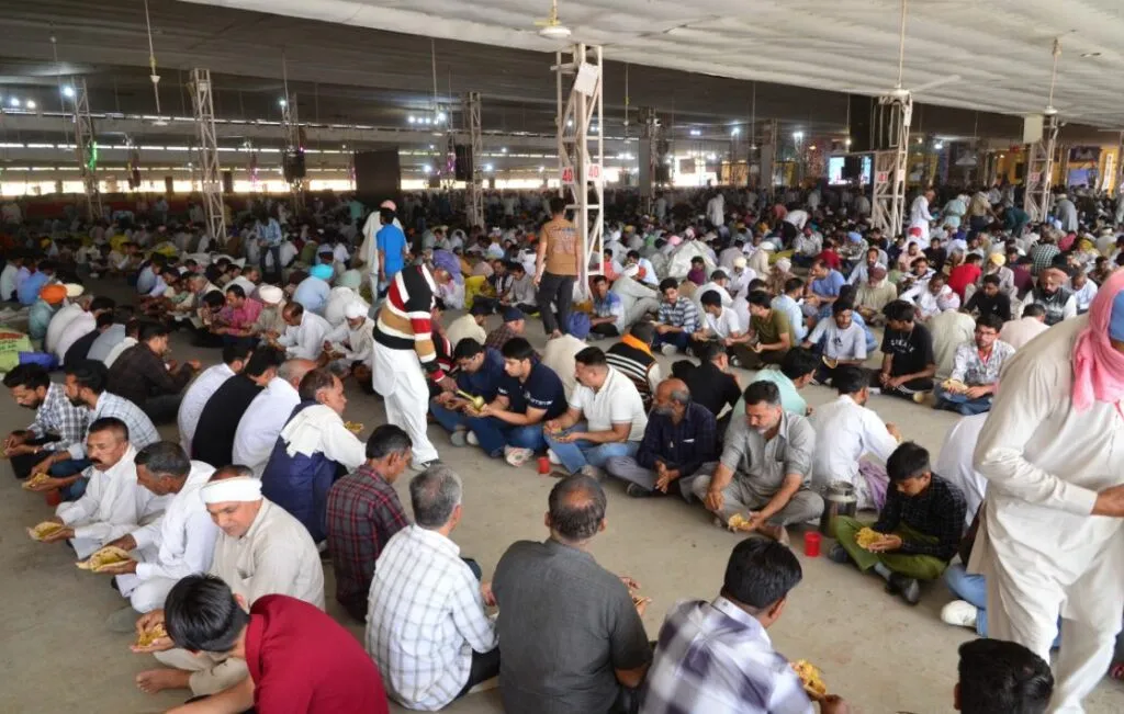 MSG Gurumantra Bhandara
