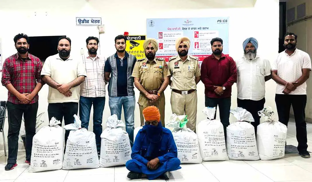 Poppy: ਦੋ ਕੁਵਿੰਟਲ ਭੁੱਕੀ ਸਮੇਤ ਟਰੱਕ ਚਾਲਕ ਕਾਬੂ