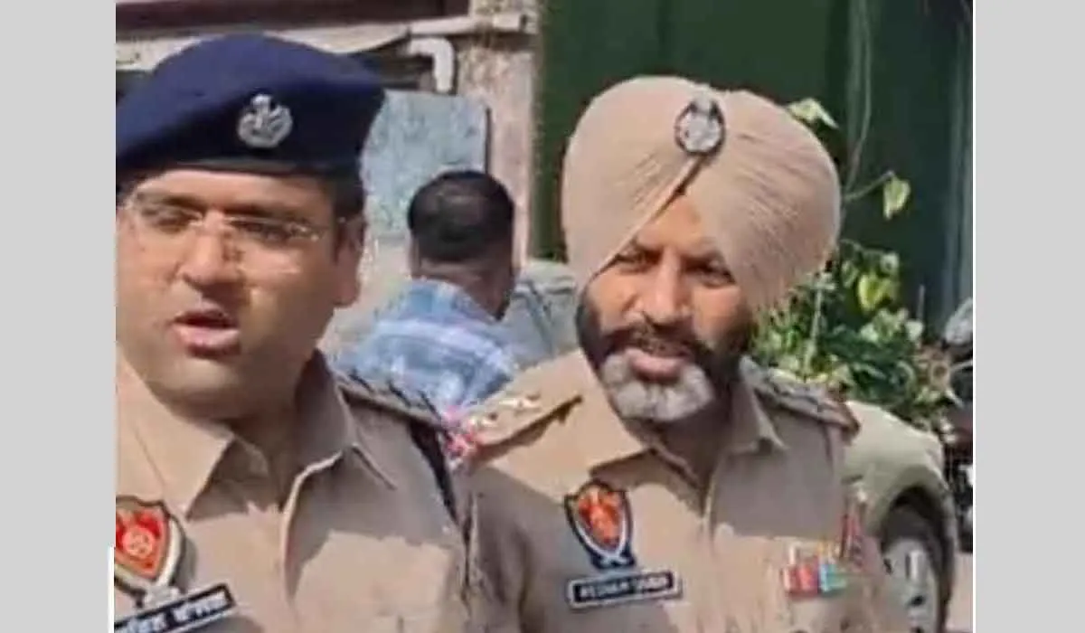 Ludhiana News: ਲੁਧਿਆਣਾ ’ਚ ਨਜਾਇਜ਼ ਕਬਜ਼ਿਆਂ ’ਤੇ ਟਰੈਫਿਕ ਪੁਲਿਸ ਤੇ ਨਿਗਮ ਦੀ ਸਾਂਝੀ ਕਾਰਵਾਈ