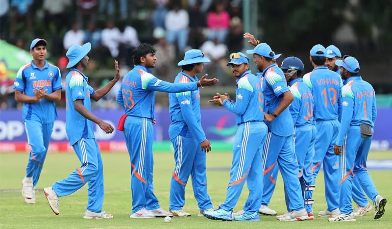 India U19 World Cup Winner: ਇੰਗਲੈਂਡ ਨੂੰ ਹਰਾ ਕੇ ਭਾਰਤ ਛੇਵੀਂ ਵਾਰ ਬਣਿਆ ਵਿਸ਼ਵ ਚੈਂਪੀਅਨ,ਕਨਿਸ਼ਕ ਚੌਹਾਨ ਨੇ ਦੋ ਵਿਕਟਾਂ ਲਈਆਂ
