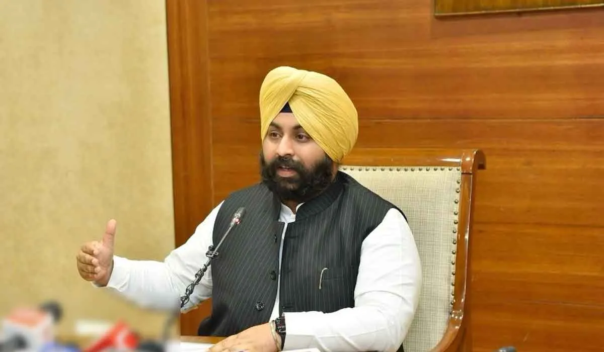 Punjab Education News: ਪੰਜਾਬ ’ਚ ਮਿਲ ਰਹੀ ਸਿੱਖਿਆ ਸਬੰਧੀ ਮੰਤਰੀ ਹਰਜੋਤ ਸਿੰਘ ਬੈਂਸ ਦਾ ਵੱਡਾ ਬਿਆਨ, ਕਿਹਾ ਇਸ ਤਰ੍ਹਾਂ ਹੋ ਰਹੀ ਐ ਤਰੱਕੀ