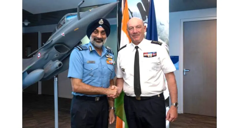 Air Force Chief France Visit: ਹਵਾਈ ਸੈਨਾ ਮੁਖੀ ਦਾ ਫਰਾਂਸ ਦੌਰਾ, ਮਜ਼ਬੂਤ ਹੋਈ ਦੋਵਾਂ ਦੇਸ਼ਾਂ ਵਿਚਕਾਰ ਰੱਖਿਆ ਭਾਈਵਾਲੀ
