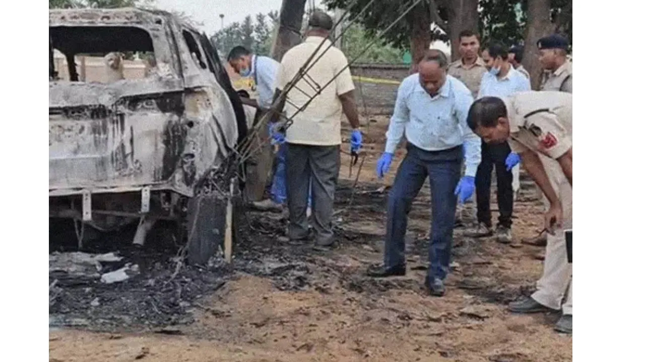 BJP Leader Murder: ਭਾਜਪਾ ਦੇ ਸਾਬਕਾ ਜ਼ਿਲ੍ਹਾ ਪੰਚਾਇਤ ਉਪ-ਪ੍ਰਧਾਨ ਨੂੰ ਕਾਰ ’ਚ ਜ਼ਿੰਦਾ ਸਾੜਿਆ, ਭਰਾ ਦੀ ਵੀ ਮੌਤ