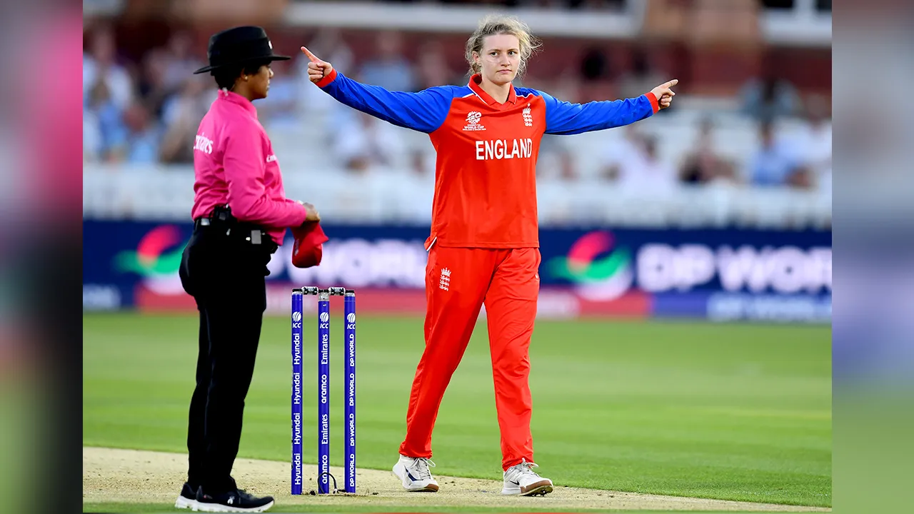 ENG vs WI: ਮਹਿਲਾ ਟੀ20 ਵਿਸ਼ਵ ਕੱਪ, ਵੈਸਟਇੰਡੀਜ਼ ਨੂੰ ਹਰਾ ਸੈਮੀਫਾਈਨਲ ’ਚ ਪਹੁੰਚੇ ਅੰਗਰੇਜ਼
