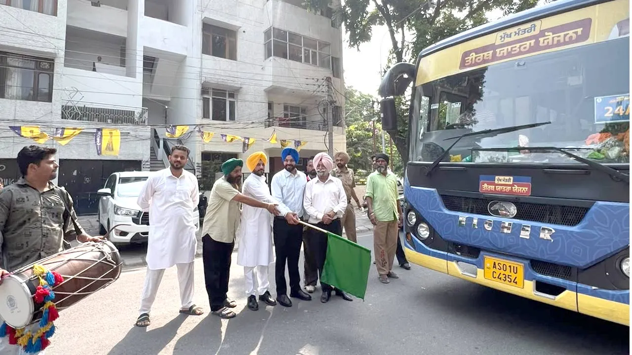 Mohali News: ਤੀਰਥ ਯਾਤਰਾ ਯੋਜਨਾ ਤਹਿਤ ਵਿਧਾਇਕ ਕੁਲਵੰਤ ਸਿੰਘ ਦੀ ਦੇਖ-ਰੇਖ ਹੇਠ ਮੋਹਾਲੀ ਹਲਕੇ ਤੋਂ 65ਵੀਂ ਬੱਸ ਹੋਈ ਰਵਾਨਾ
