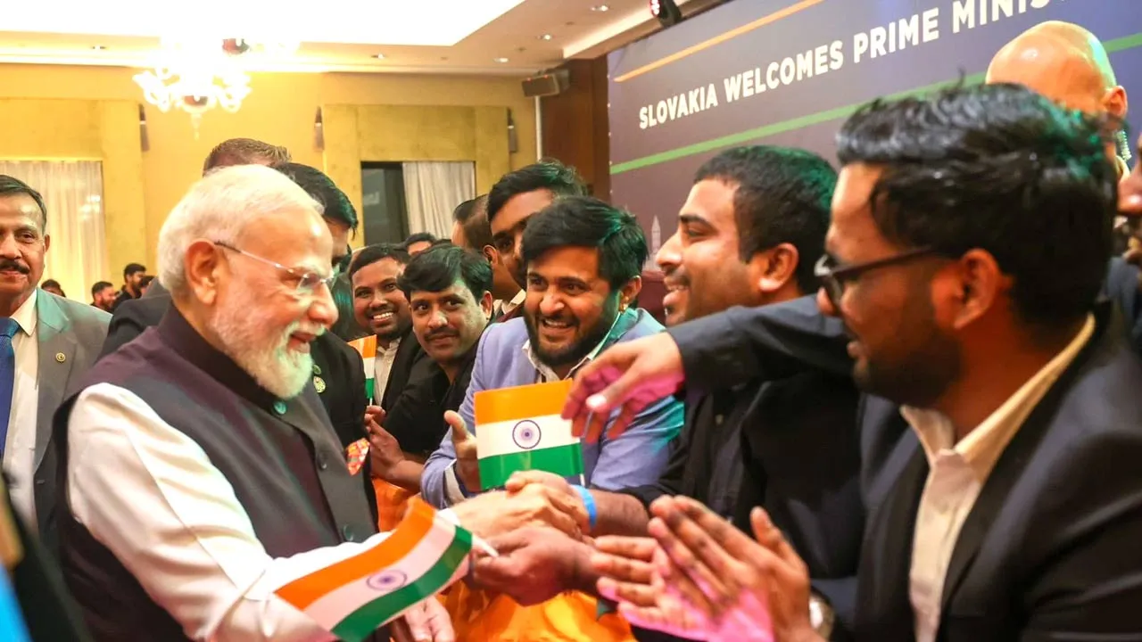 PM Modi: ਪ੍ਰਧਾਨ ਮੰਤਰੀ ਮੋਦੀ ਨੇ ਸਲੋਵਾਕੀਆ ਦੀ ਵਿਲੱਖਣ ਸਵਾਗਤ ਪਰੰਪਰਾ ਦੀ ਸ਼ਲਾਘਾ ਕੀਤੀ