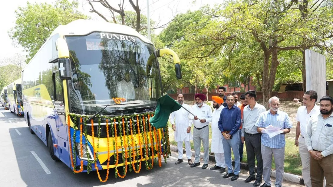 Punjab News: ਪੰਜਾਬ ਤੋਂ ਦਿੱਲੀ ਏਅਰਪੋਰਟ ਲਈ ਪਨਬੱਸ ਦੀਆਂ 5 ਨਵੀਆਂ ਵੋਲਵੋ ਬੱਸਾਂ ਰਵਾਨਾ