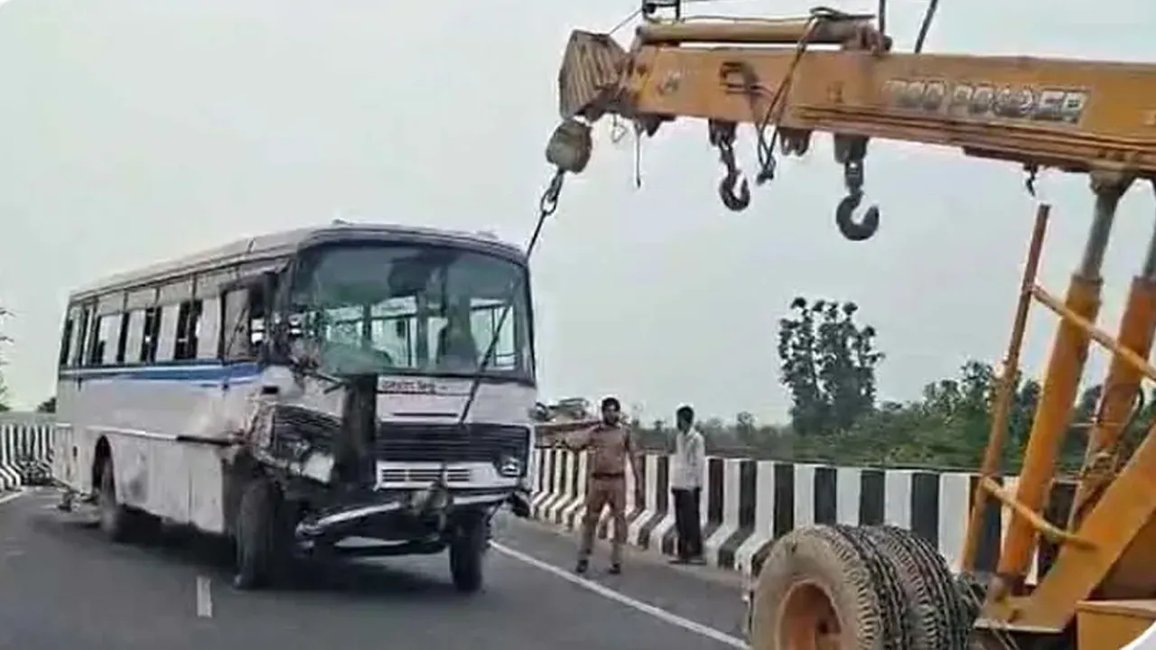Uttarakhand Road Accident: ਬੱਸ ਡਰਾਈਵਰ ਨੂੰ ਆਈ ਨੀਂਦ ਦੀ ਝਪਕੀ, ਦੋ ਜਣਿਆਂ ਦੀ ਗਈ ਜਾਨ