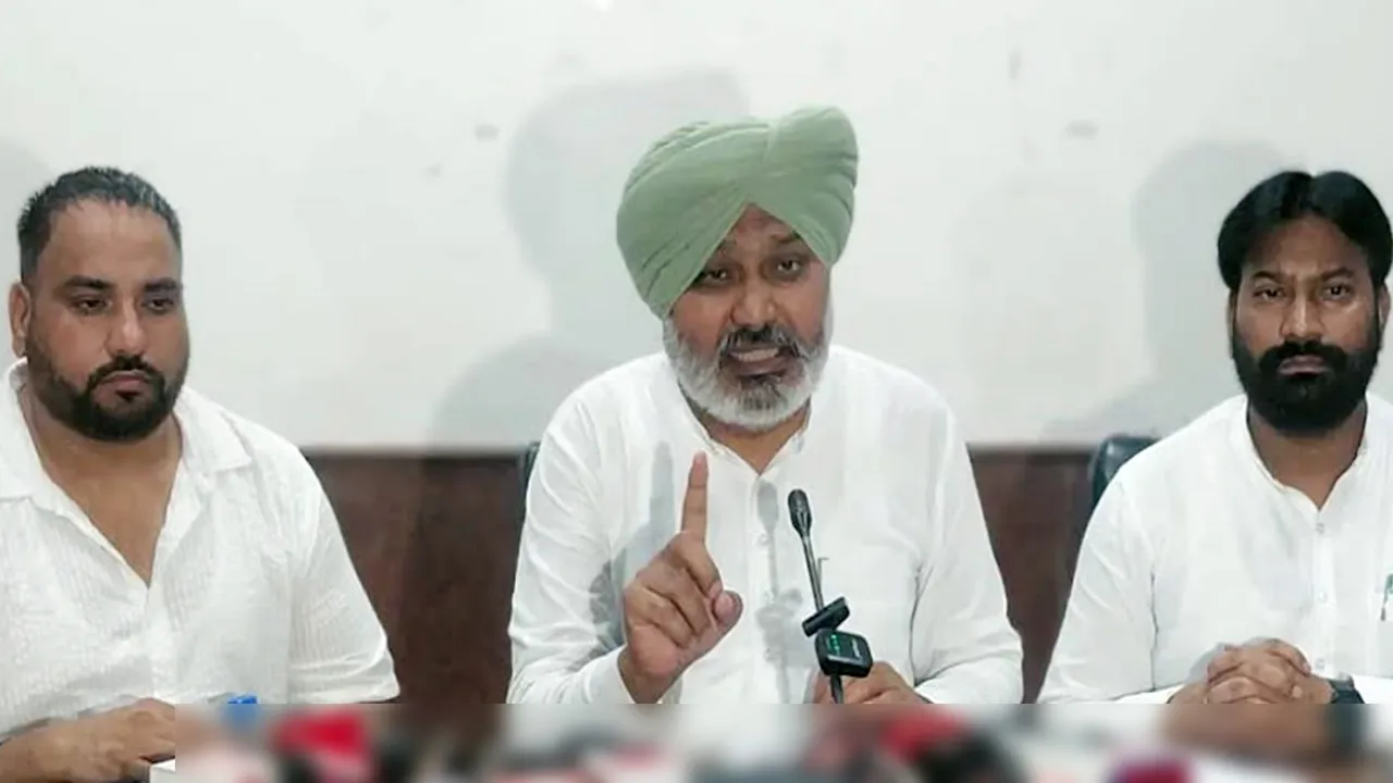 ਪੀਐਮ ਮੋਦੀ ਨੇ ਸੂਬੇ ਦੇ ਬਕਾਇਆ ਫੰਡਾਂ ਨੂੰ ਨਜ਼ਰਅੰਦਾਜ਼ ਕਰਕੇ ਪੰਜਾਬ ਦੇ ਹਰ ਵਰਗ ਨੂੰ ਨਿਰਾਸ਼ ਕੀਤਾ: Harpal Singh Cheema