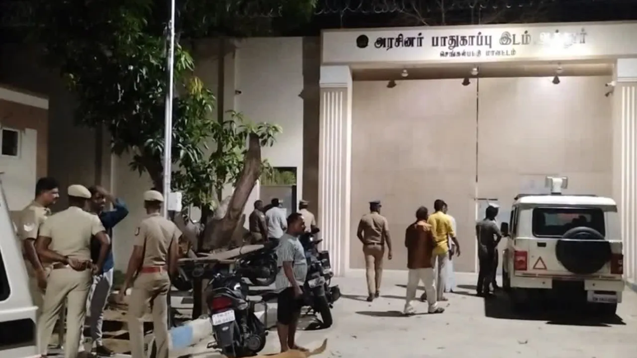 Crime News: ਸਰਕਾਰੀ ਸੰਭਾਲ ਕੇਂਦਰ ਤੋਂ ਬਾਰਾਂ ਨਾਬਾਲਗ ਵਾਰਡਨ ਤੇ ਸੁਰੱਖਿਆ ਗਾਰਡ 'ਤੇ ਹਮਲਾ ਕਰਕੇ ਫਰਾਰ