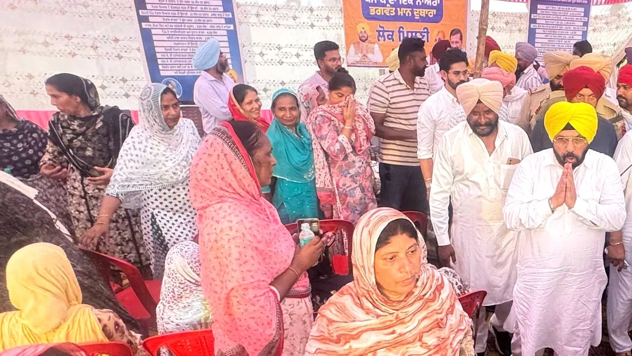 PWD Minister Punjab News: ਲੋਕ ਨਿਰਮਾਣ ਮੰਤਰੀ ਹਰਭਜਨ ਸਿੰਘ ਈ.ਟੀ.ਓ. ਨੇ ਲੋਕ ਮਿਲਣੀ ਦੌਰਾਨ ਸੁਣੀਆਂ ਲੋਕਾਂ ਦੀਆਂ ਸਮੱਸਿਆਵਾਂ