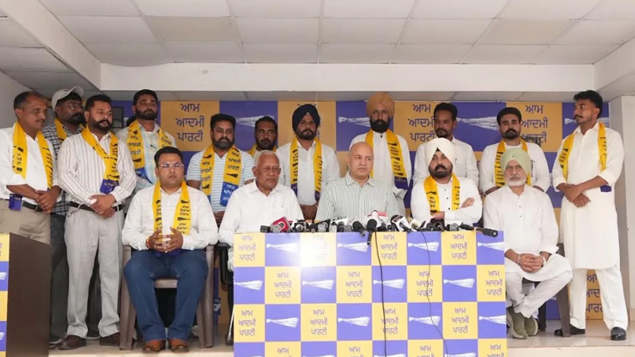 AAP Punjab: ਸੰਗਰੂਰ 'ਚ ਕਾਂਗਰਸ ਨੂੰ ਝਟਕਾ, ਸੀਨੀਅਰ ਆਗੂ ਅਤੇ ਪ੍ਰਮੁੱਖ ਵਰਕਰ ਆਮ ਆਦਮੀ ਪਾਰਟੀ 'ਚ ਸ਼ਾਮਲ