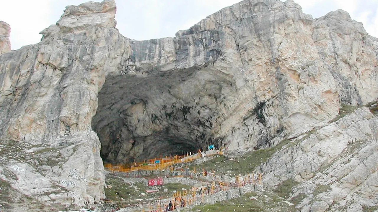 Amarnath Yatra: ਖਰਾਬ ਮੌਸਮ ਕਾਰਨ ਜੰਮੂ ਤੋਂ ਅਮਰਨਾਥ ਯਾਤਰਾ ਮੁਲਤਵੀ