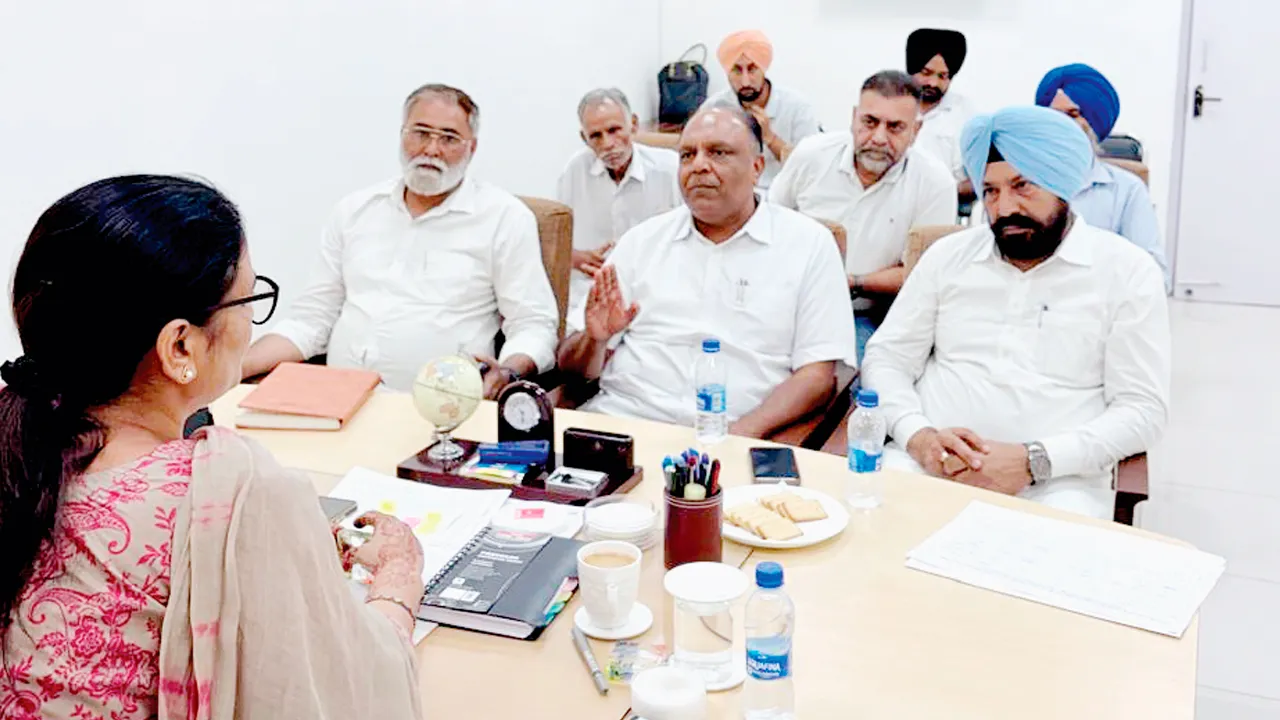 Bathinda News: ਤਹਿਸੀਲਦਾਰ ਨੇ ਕੀਤੀ ਸਿਆਸੀ ਪਾਰਟੀਆਂ ਨਾਲ ਬੈਠਕ