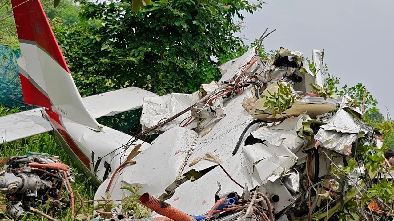 Kanpur Plane Crash: ਟ੍ਰੇਨੀ ਜਹਾਜ਼ ਹਾਦਸਾਗ੍ਰਸਤ, ਇੱਕ ਪਾਇਲਟ ਦੀ ਮੌਤ, ਦੂਜੇ ਦੀ ਹਾਲਤ ਗੰਭੀਰ