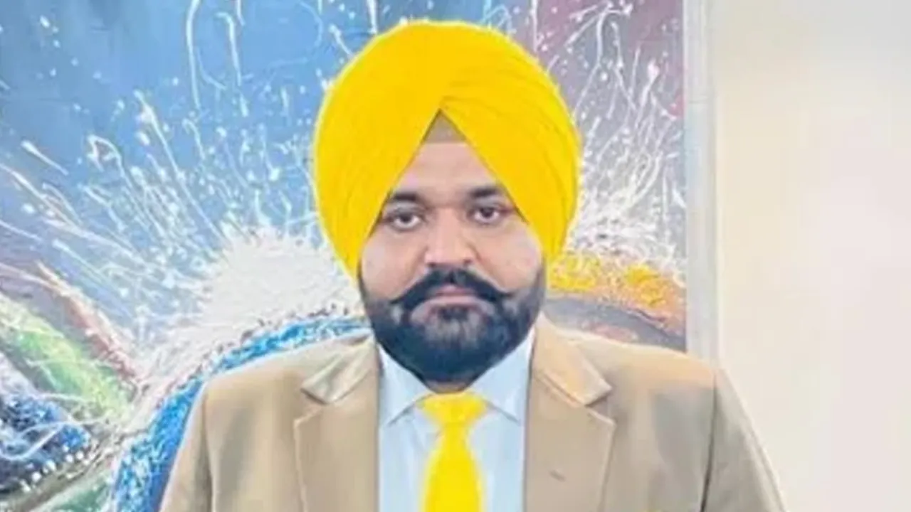 Punjab: ਓਐਸਡੀ ਰਾਜਵੀਰ ਸਿੰਘ ਘੁੰਮਣ ਨੇ ਅਕਾਲੀ ਦਲ ਦੇ ਆਗੂ ਬਿਕਰਮ ਸਿੰਘ ਮਜੀਠੀਆ ਨੂੰ ਇਲਜ਼ਾਮ ਸਾਬਤ ਕਰਨ ਜਾਂ ਮਾਫ਼ੀ ਮੰਗਣ ਦੀ ਦਿੱਤੀ ਚੁਣੌਤੀ