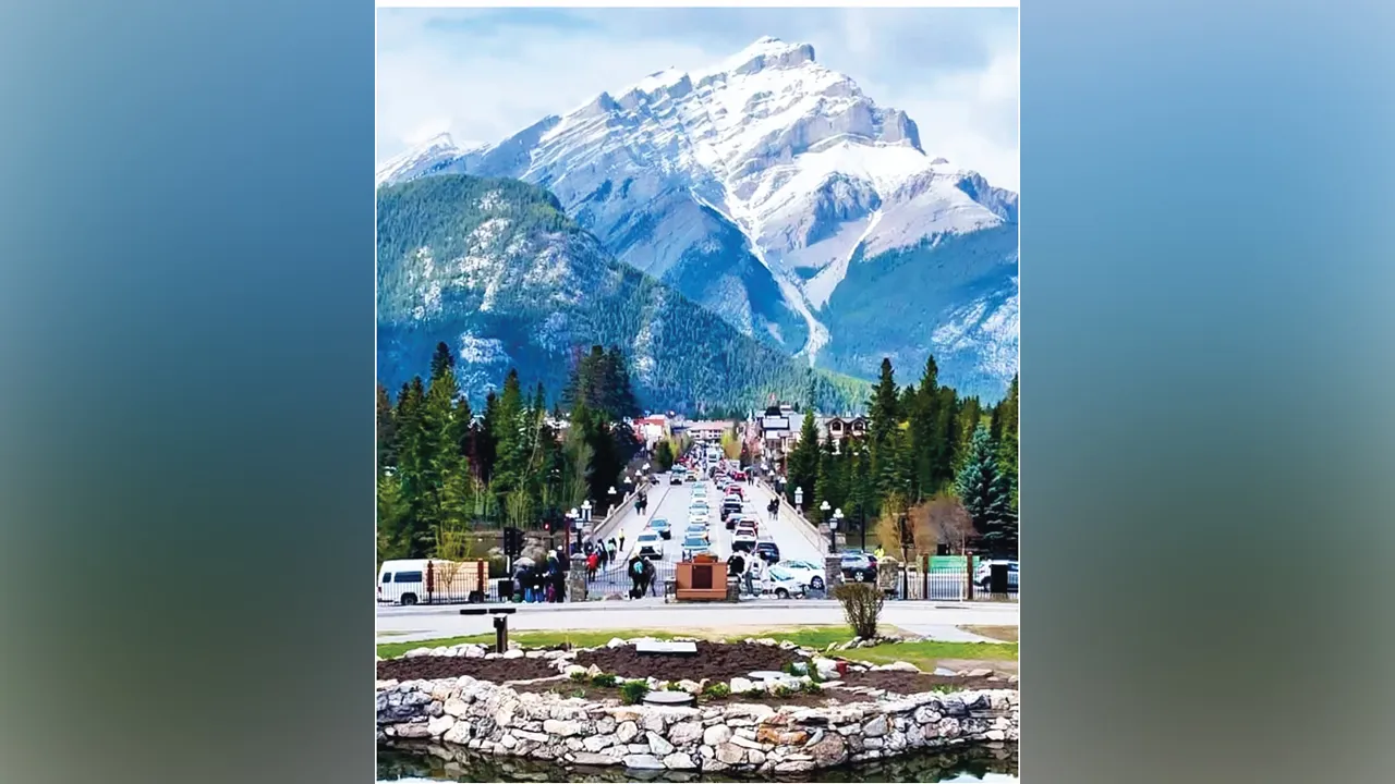 Banff Canada: ਵਿਗਿਆਨ ਅਤੇ ਕੁਦਰਤ ਦਾ ਅਦਭੁੱਤ ਪਹਾੜੀ ਸ਼ਹਿਰ, ਬੈਂਫ, ਕੈਨੇਡਾ