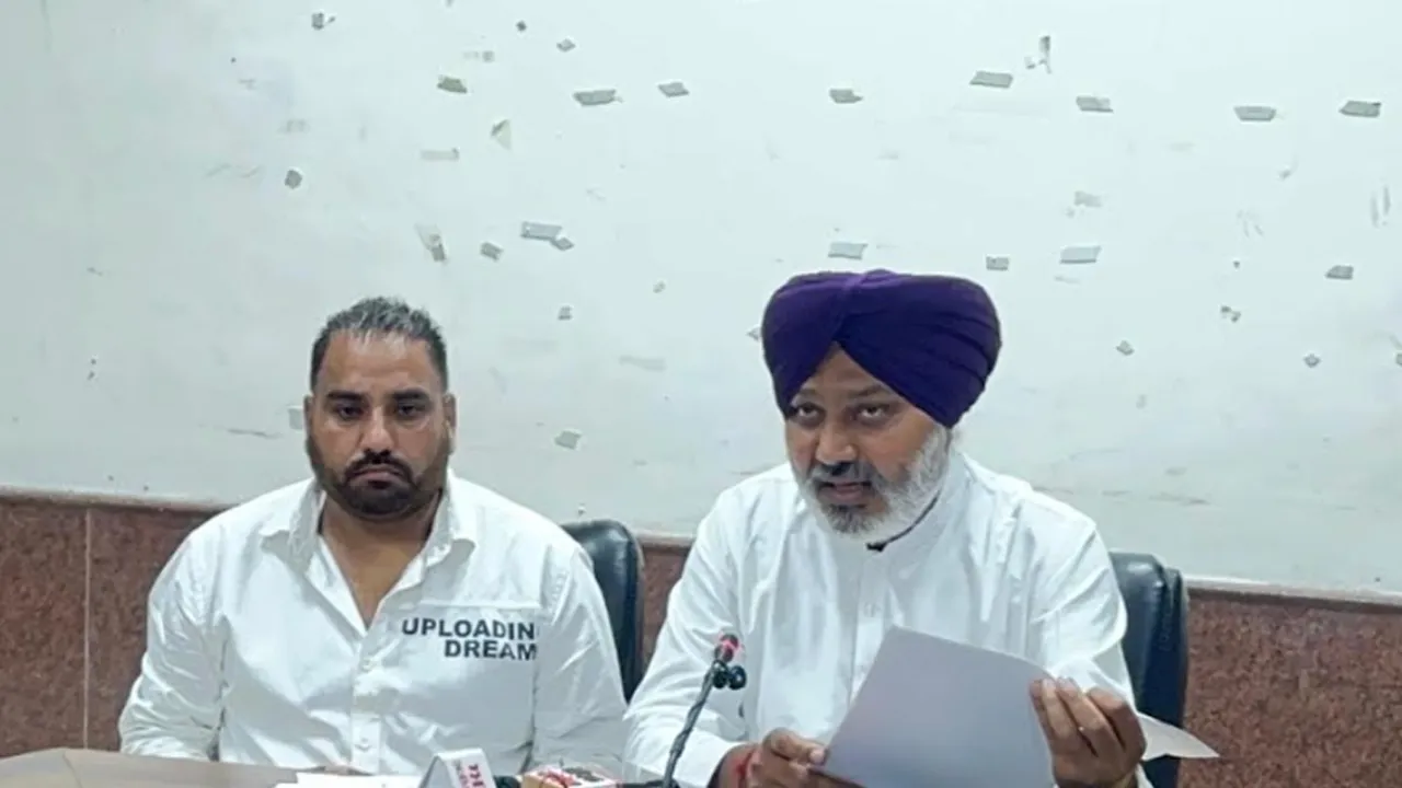 Punjab News: ਮੰਤਰੀ ਹਰਪਾਲ ਚੀਮਾ ਨੇ ਰਾਜ ਸਰਕਾਰ ਨਾਲ ਮਸ਼ਵਰੇ ਤੋਂ ਬਿਨਾਂ ਜਸਟਿਸ ਅਸ਼ਵਨੀ ਕੁਮਾਰ ਮਿਸ਼ਰਾ ਨੂੰ ਪੰਜਾਬ ਅਤੇ ਹਰਿਆਣਾ ਹਾਈ ਕੋਰਟ ਦੇ ਚੀਫ ਜਸਟਿਸ ਨਿਯੁਕਤ ਕਰਨ 'ਤੇ ਉਠਾਏ ਸਵਾਲ