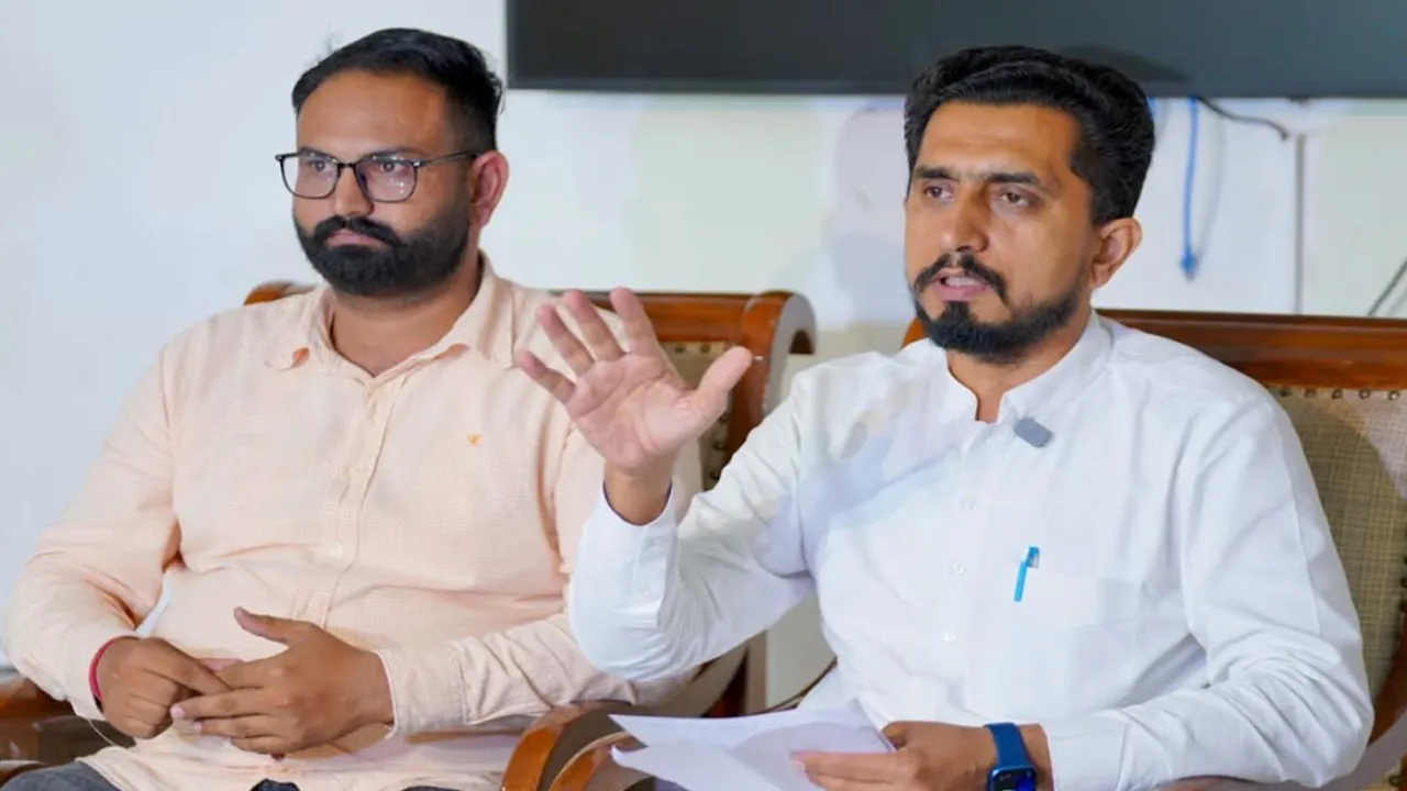 Satluj Water: ਰੋਪੜ ਦੇ ਵਿਧਾਇਕ ਦਿਨੇਸ਼ ਚੱਢਾ ਨੇ ਹਿਮਾਚਲ ਦੇ ਉਦਯੋਗਿਕ ਪ੍ਰਦੂਸ਼ਣ ਤੋਂ ਪੰਜਾਬ ਦੀ ਜੀਵਨ ਰੇਖਾ ਸਤਲੁਜ ਨੂੰ ਖ਼ਤਰੇ ਦਾ ਕੀਤਾ ਪਰਦਾਫਾਸ਼
