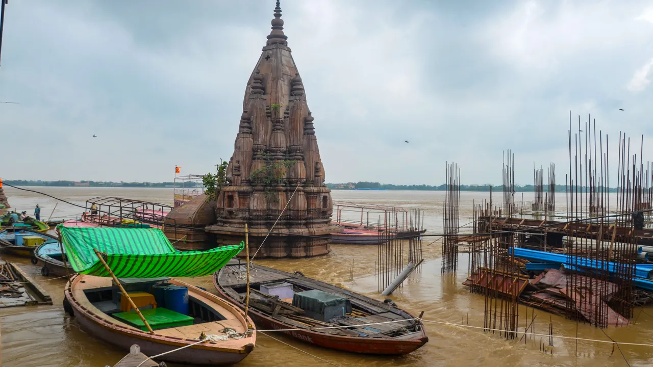 Varanasi 2 Ok 