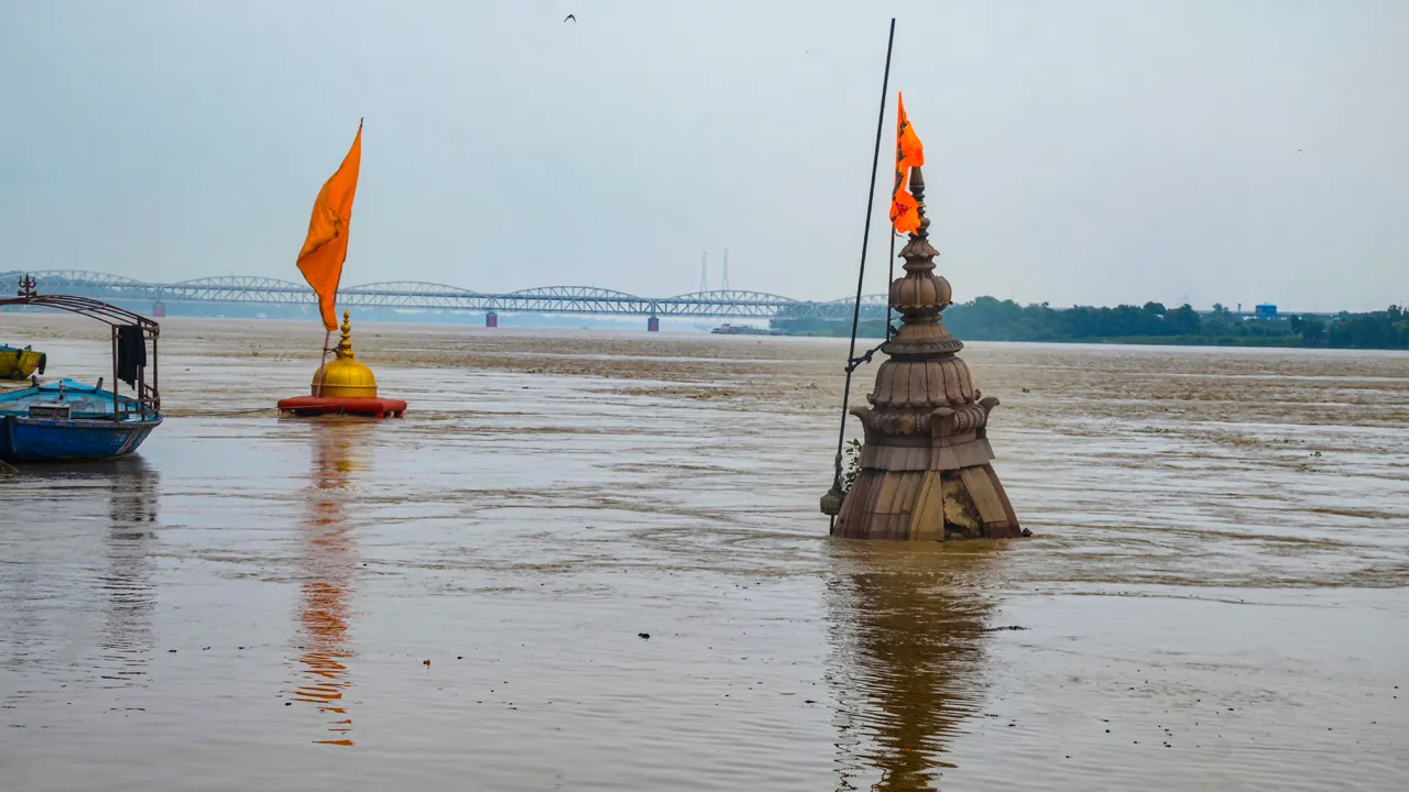 Varanasi Flood: ਪ੍ਰਧਾਨ ਮੰਤਰੀ ਮੋਦੀ ਨੇ ਵਾਰਾਣਸੀ ’ਚ ਹੜ੍ਹ ਦੀ ਸਥਿਤੀ ਦੀ ਕੀਤੀ ਸਮੀਖਿਆ