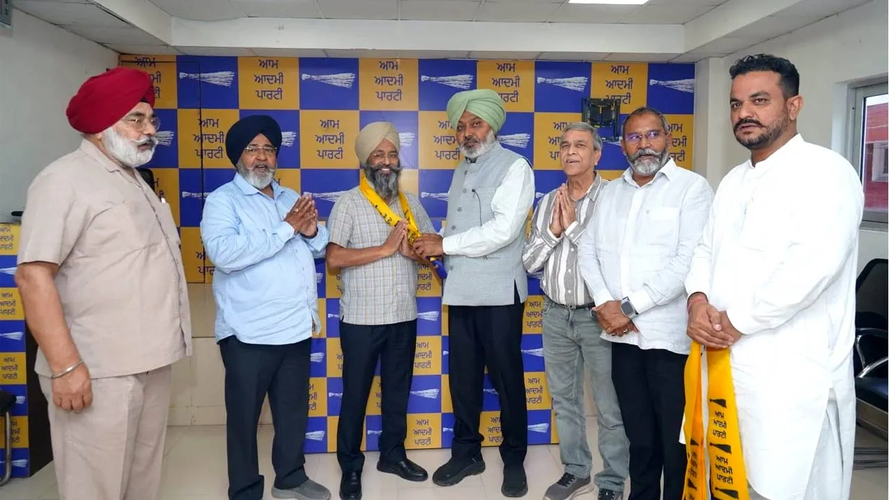 AAP Punjab News: ਕਪੂਰਥਲਾ ’ਚ ਸਾਬਕਾ ਕਾਂਗਰਸੀ ਆਗੂ ਹੰਸ ਪਾਲ ਰੰਗਾ ਆਪ ਪਾਰਟੀ ’ਚ ਸ਼ਾਮਲ