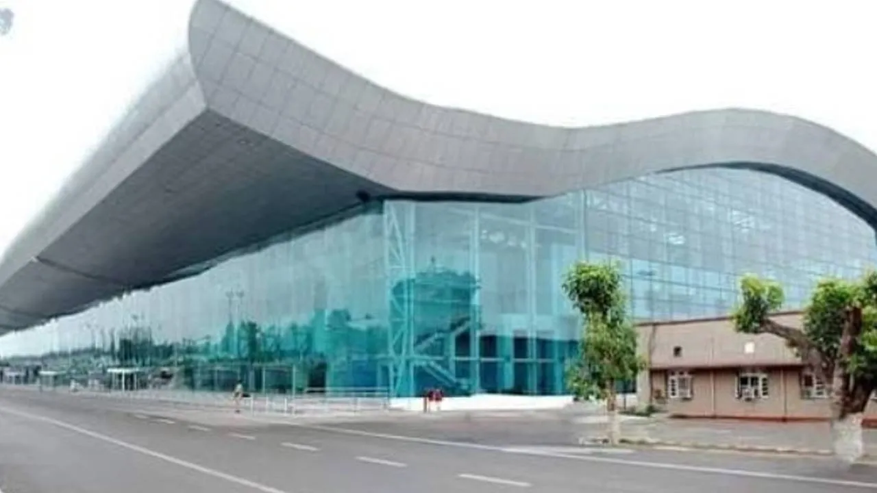 Amritsar Airport Latest News: ਅੰਮ੍ਰਿਤਸਰ ਹਵਾਈ ਅੱਡੇ ’ਤੇ ਅੰਤਰਰਾਸ਼ਟਰੀ ਯਾਤਰੀਆਂ ਲਈ ਸ਼ੁਰੂ ਹੋਵੇਗਾ ਡਿਜੀਯਾਤਰਾ ਦਾ ਲਾਈਵ ਟ੍ਰਾਇਲ