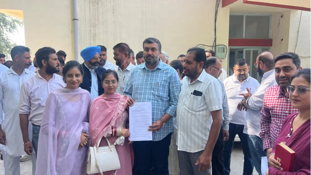 Jalalabad News: ਆਂਗਣਵਾੜੀ ਹੈਲਪਰਾਂ ਨੂੰ ਮਿਲੇ ਨਿਯੁਕਤੀ ਪੱਤਰ