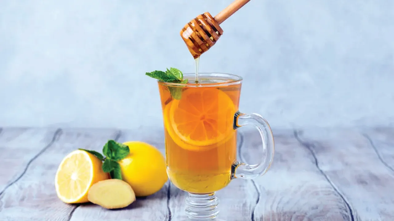 Lemon Honey Water: ਮੋਟਾਪੇ ਤੋਂ ਪਰੇਸ਼ਾਨ ਹੋ ਤਾਂ ਨਿੰਬੂ ਅਤੇ ਸ਼ਹਿਦ ਦਾ ਪਾਣੀ ਹੈ ਬਹੁਤ ਫਾਇਦੇਮੰਦ