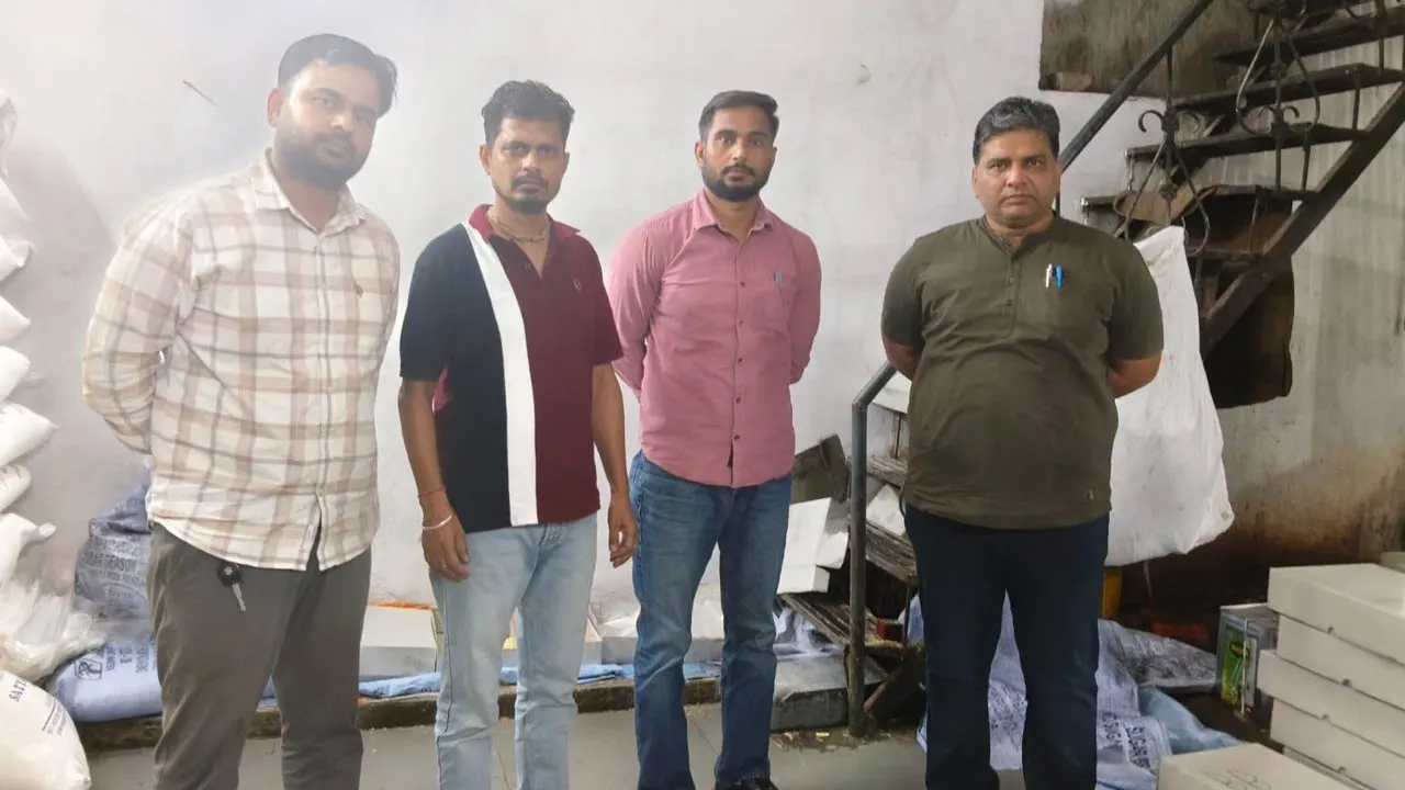 Patiala News: ਤਿਉਹਾਰਾਂ ਦੇ ਸੀਜ਼ਨ ਦੌਰਾਨ ਖੁਰਾਕ ਸੁਰੱਖਿਆ ਵਿਭਾਗ ਦੀ ਚੈਕਿੰਗ ਤੇਜ਼, ਦੋ ਖੁਰਾਕ ਕਾਰੋਬਾਰੀਆਂ ਦੇ ਲਾਇਸੈਂਸ ਮੁਅੱਤਲ ਕੀਤੇ