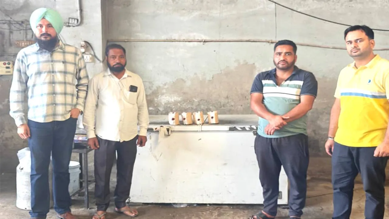 Patiala Paneer Seizure: ਪਟਿਆਲਾ ’ਚ ਫੂਡ ਸੇਫਟੀ ਟੀਮ ਦੀ ਕਾਰਵਾਈ, 1.25 ਕੁਇੰਟਲ ਪਨੀਰ ਜ਼ਬਤ
