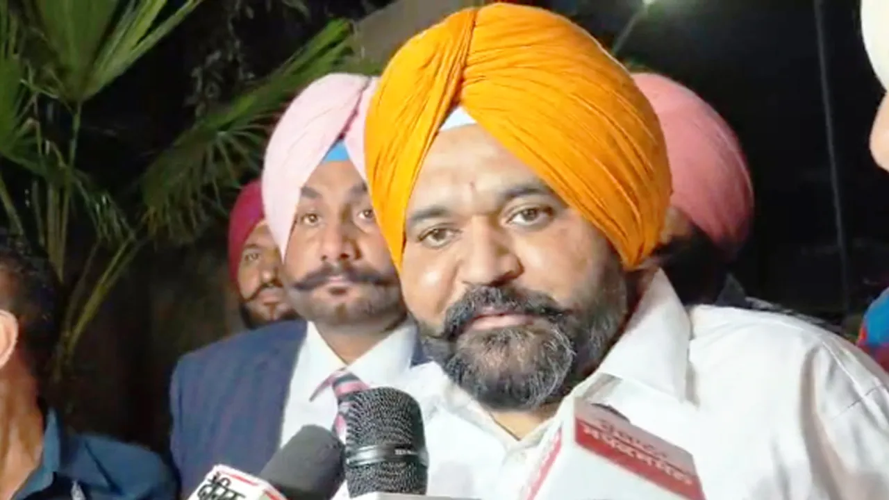 Rajbir Ghumman: ਸੀਬੀਆਈ ਅੱਗੇ ਮੁੜ ਪੇਸ਼ ਹੋਏ ਰਾਜਬੀਰ ਘੁੰਮਣ, ਮੰਗਲਵਾਰ ਨੂੰ ਫਿਰ ਪੇਸ਼ ਹੋਣ ਦੇ ਆਦੇਸ਼