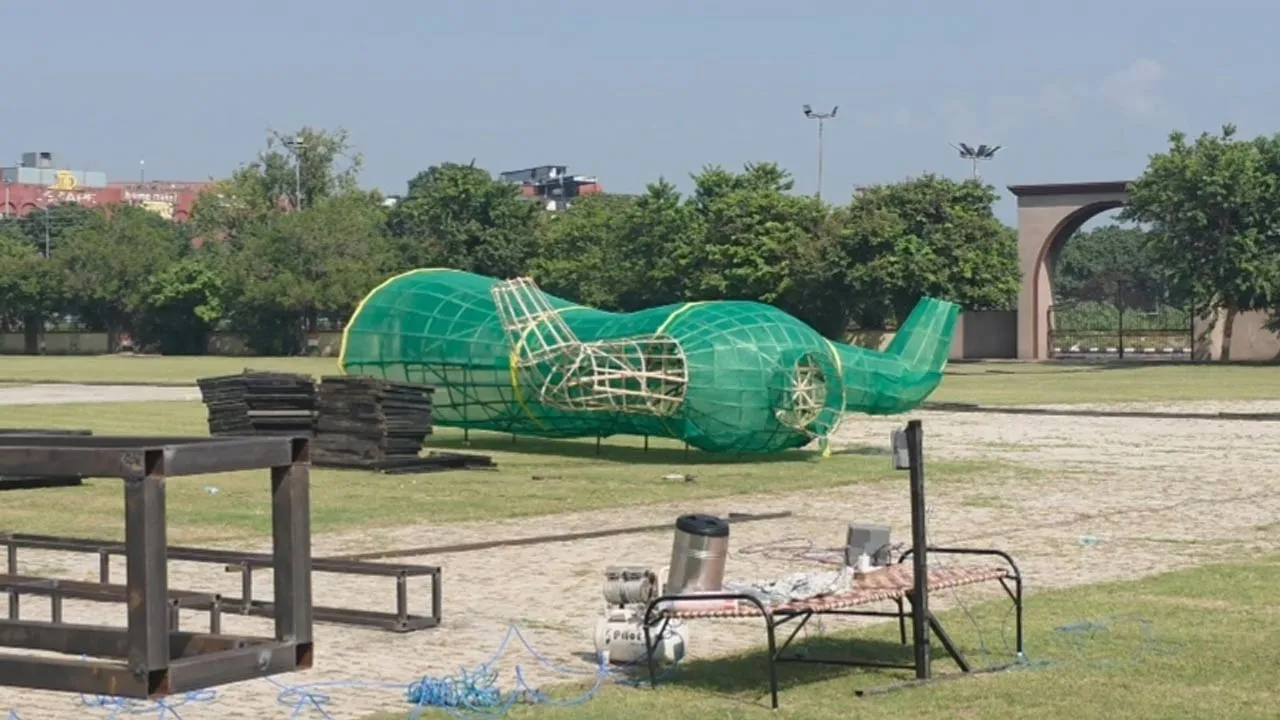 Ravan Effigy Making News: ਰਾਵਣ ਦੇ ਪੁਤਲੇ ਬਣਾਉਣ ਵਾਲਾ ਕਾਰੀਗਰ 20 ਲੱਖ ਰੁਪਏ ਲੈ ਕੇ ਫ਼ਰਾਰ, ਰਾਮਲੀਲਾ ਮੰਚ ਵੱਲੋਂ ਪੁਲਿਸ ਨੂੰ ਦਿੱਤੀ ਸ਼ਿਕਾਇਤ